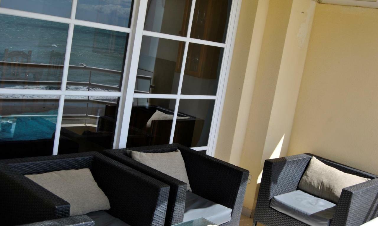Rincón de la Victoria Apartamento Frente Al Mar,Primera Linea מראה חיצוני תמונה